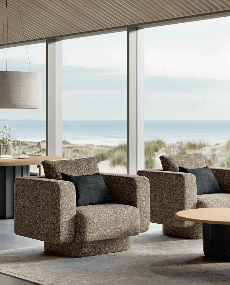Canapé et fauteuil Sabree Frezza – Design Monica Armani