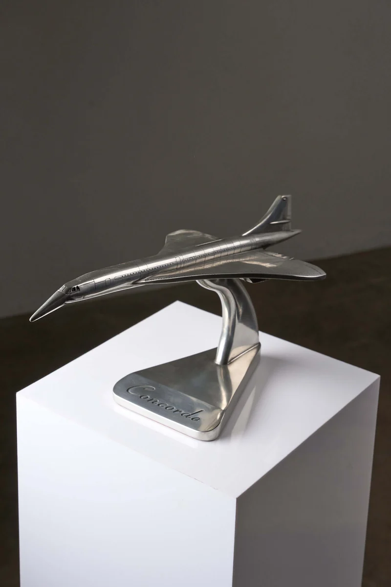 Compulsion Gallery Concorde Miniature Model