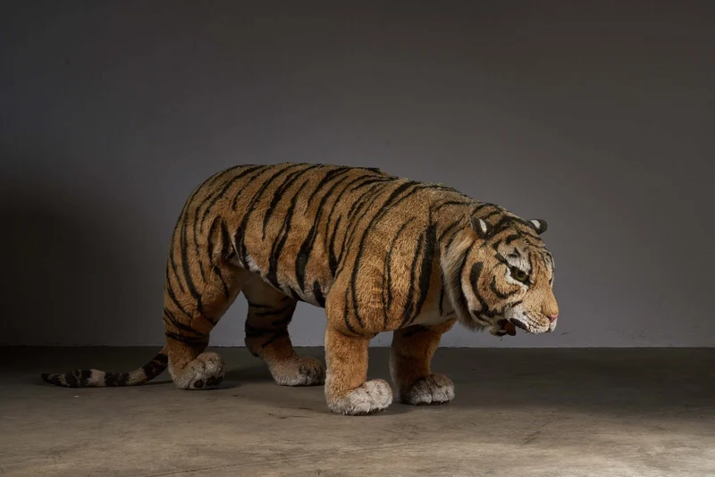 Life-Size Plush Toy Tiger Sculpture With Mechanical Head Lift