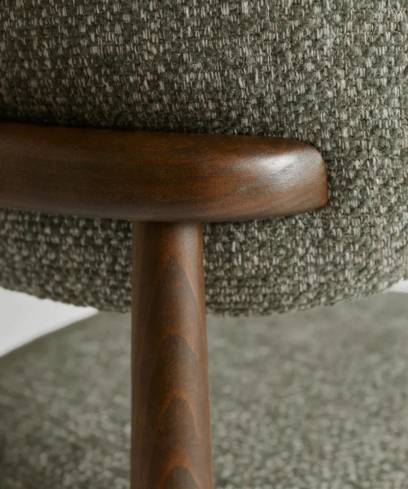 Silla de Comedor en Madera y Tapizada Dean (Color Edition)