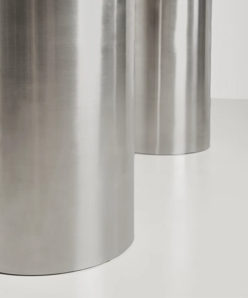 Mesa de Comedor Ovalada en Acero Laminado Iron (200 x 76 cm)