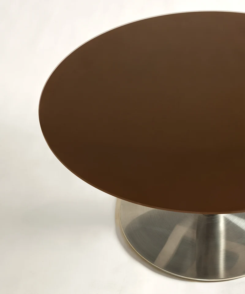 Mesa de Centro Redonda en Acero Laminado Riva