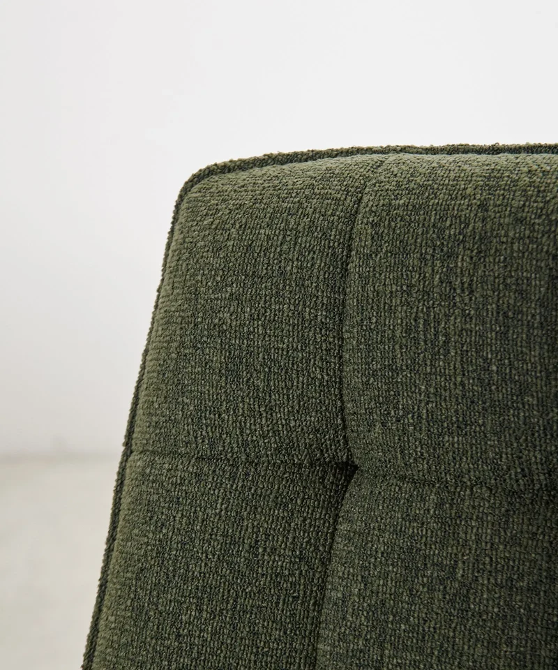 Sillón giratorio de tejido suave Alvar