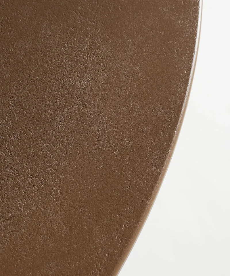 Mesa de Comedor Ovalada en Microcemento Juno Brown