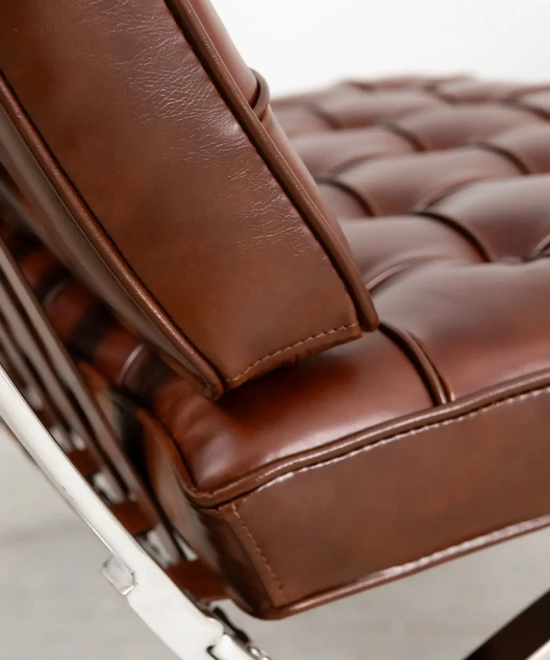 Silla de Acero Tapizada en Piel Italiana Seline