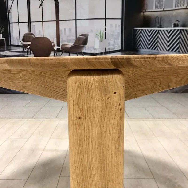 Table à manger ronde extensible en bois massif de chêne Victoria - NordicStory