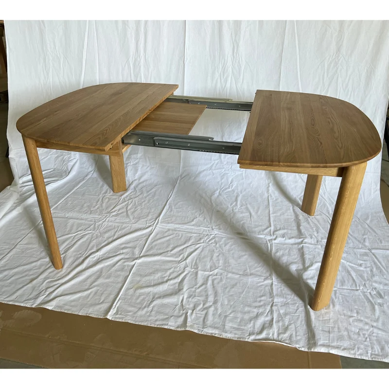 Table à manger ronde extensible en bois massif de chêne Victoria - NordicStory