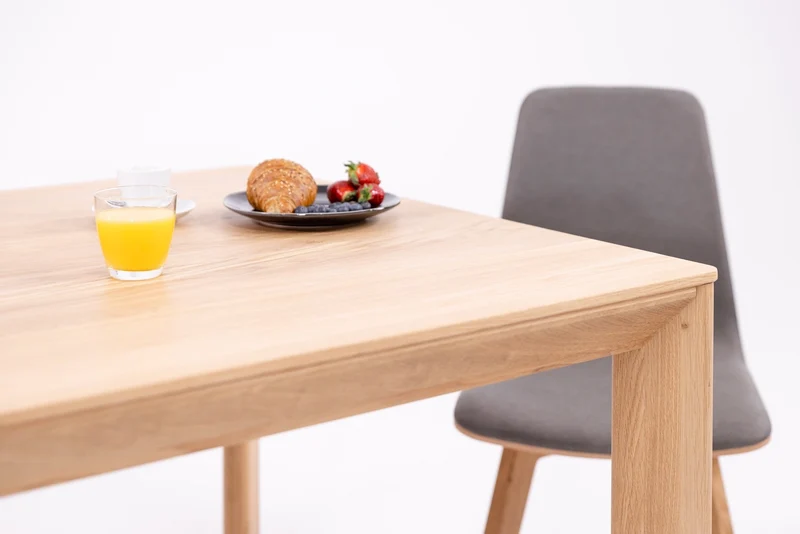 Table de salle à manger extensible en chêne massif DITA - VESKOR