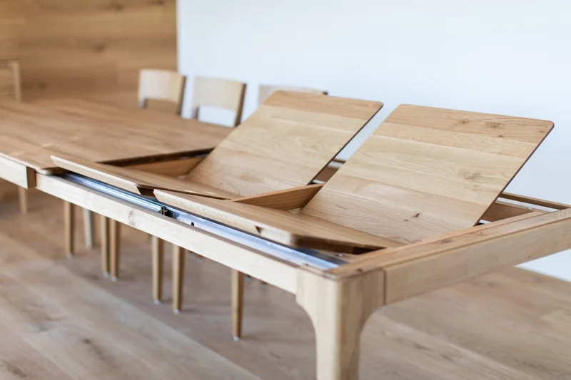 Table de salle à manger extensible en chêne massif CREATIV - VESKOR