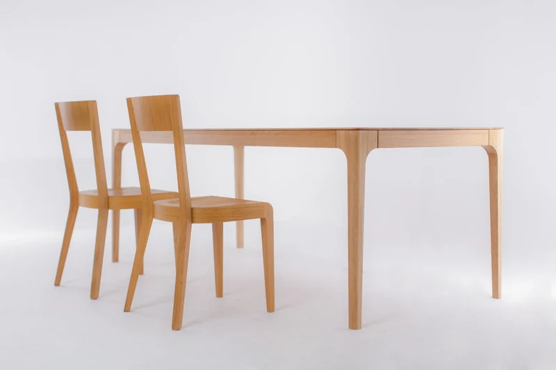 Table de salle à manger extensible en chêne massif CREATIV - VESKOR
