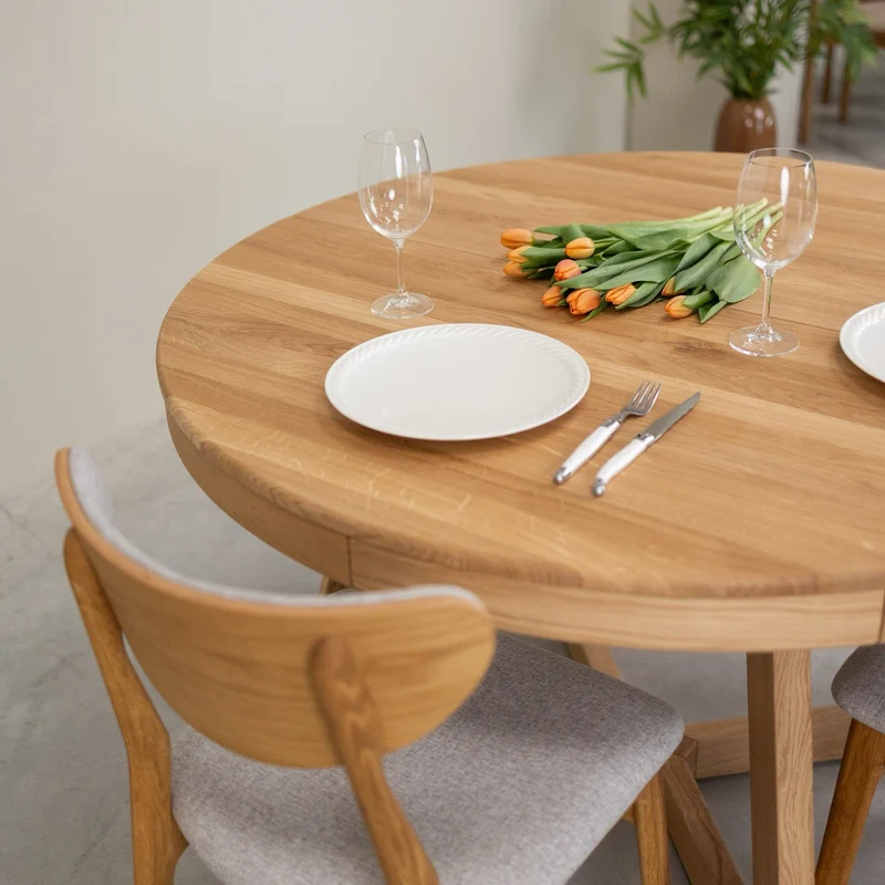 Table à manger ronde extensible en chêne massif Valence - NordicStory