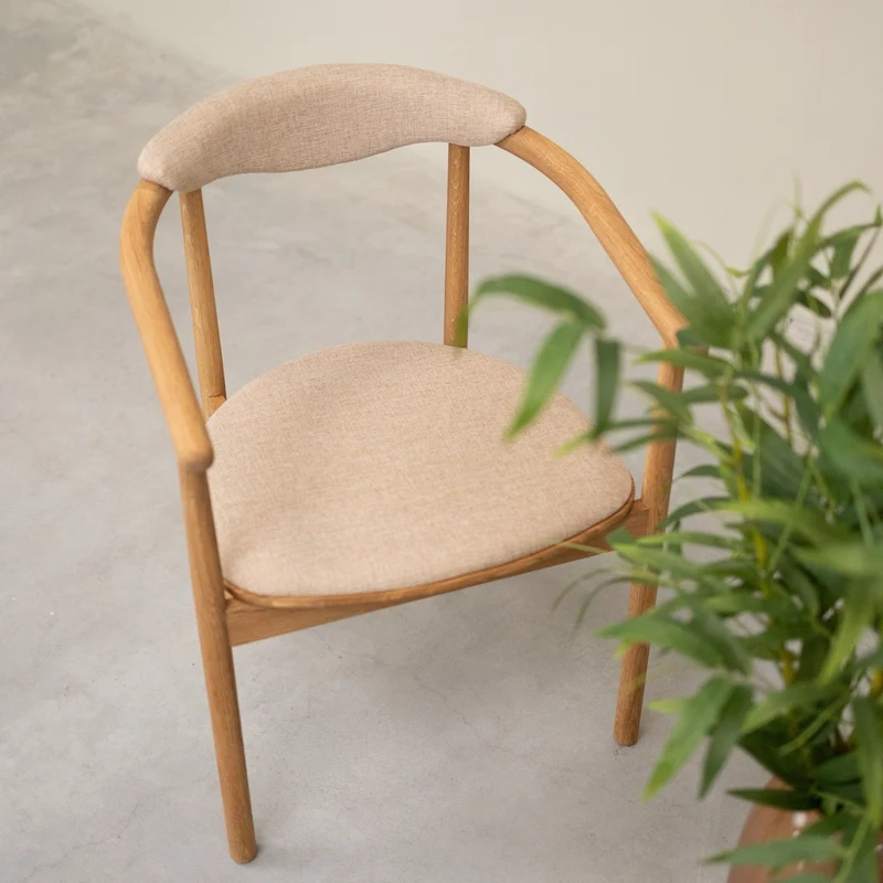 Chaise en bois massif de chêne Lord, revêtement - Lot de 2 ou 4 chaises - NordicStory