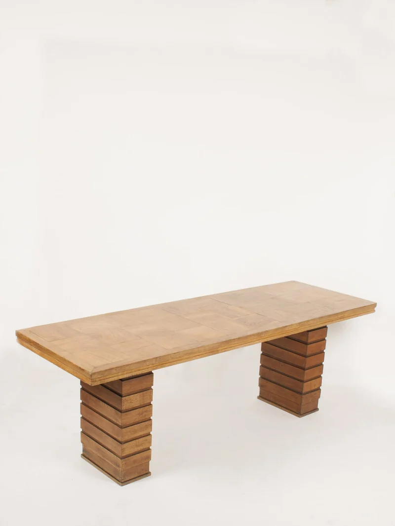 Longue table Art Déco