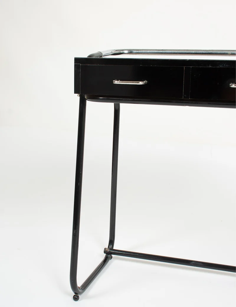 Console esprit Bauhaus