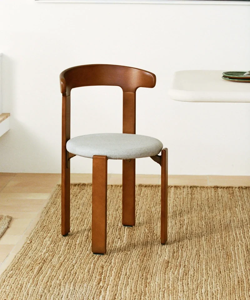 Silla de Comedor en Madera Tapizada Grim
