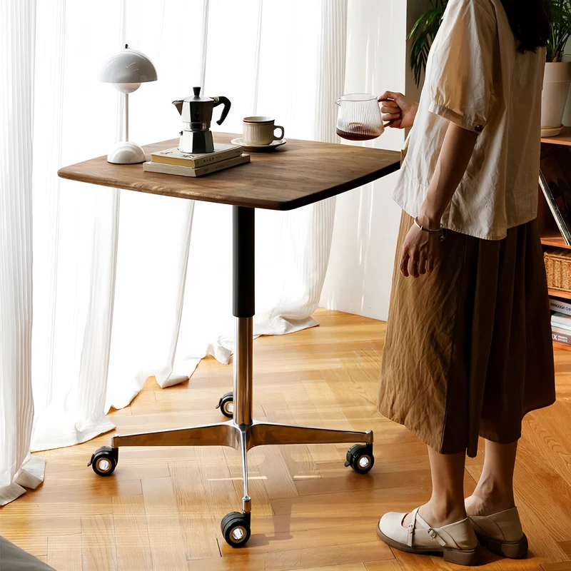 Table basse en bois massif à hauteur réglable avec roulettes universelles