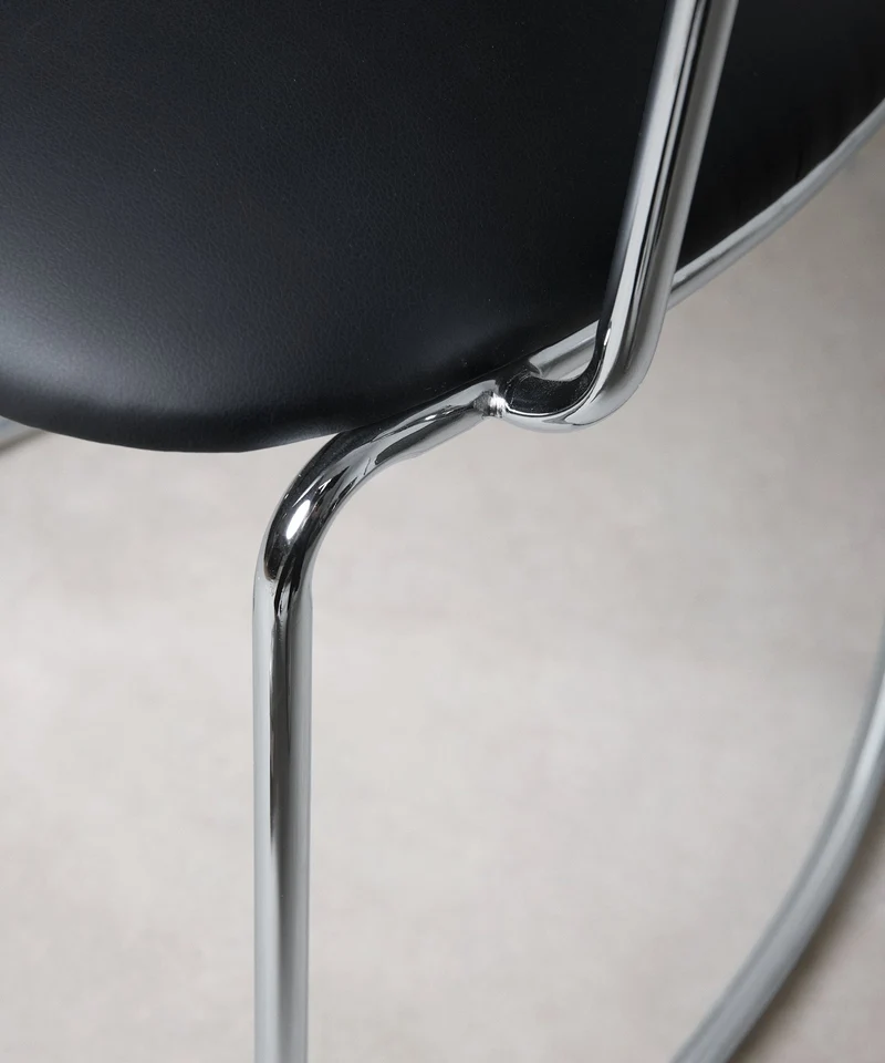 Silla de Comedor de Polipiel y Metal con Reposabrazos Moritz PU