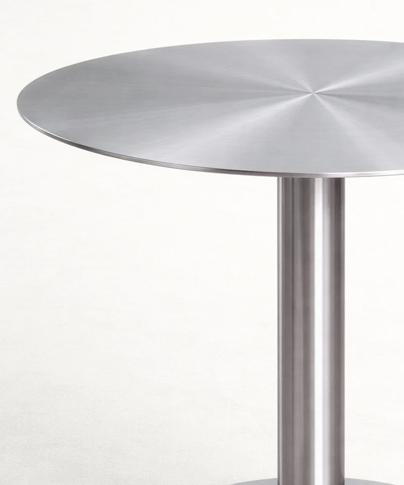 Mesa exterior de metal redonda Fade (Ø70 cm)