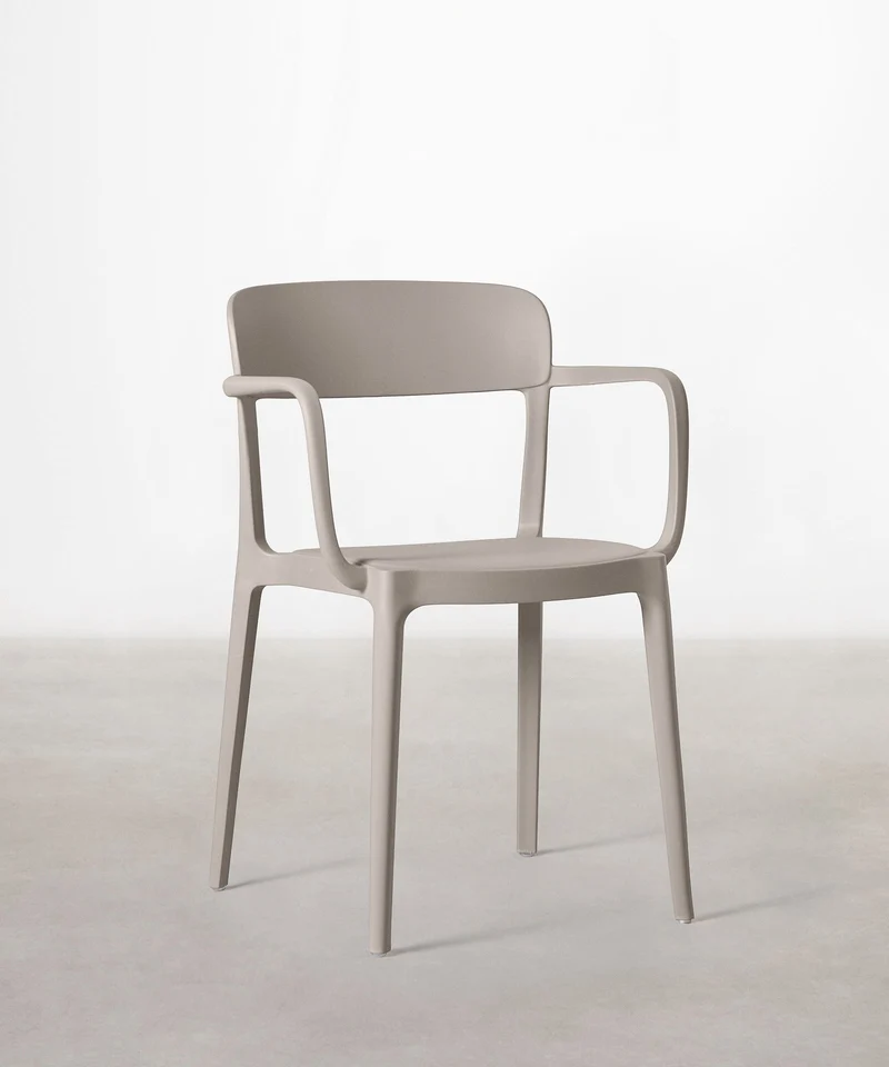 Silla de Polipropileno con Reposabrazos Saria