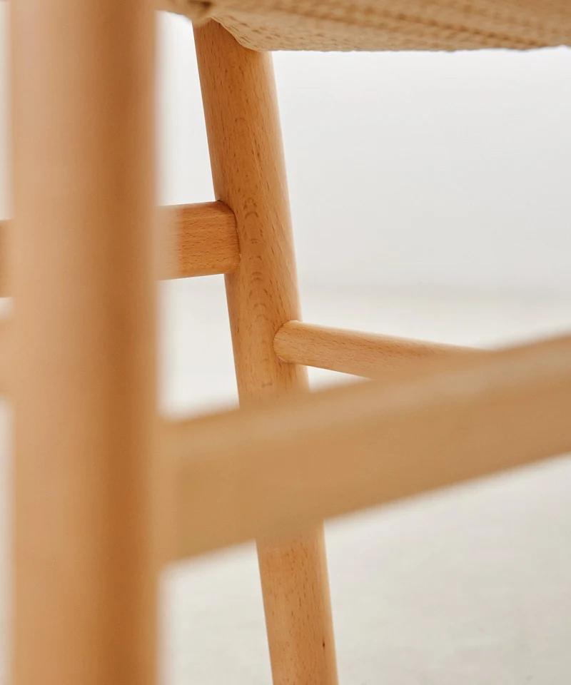 Silla de Madera y Cuerda Trenzada Uish