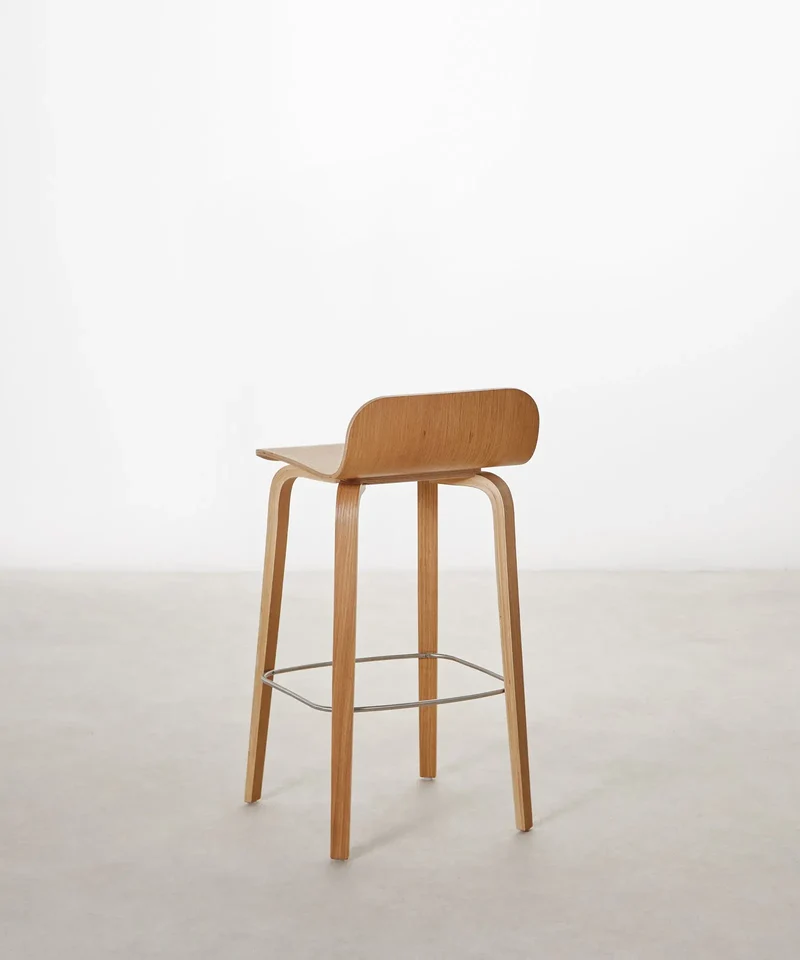 Taburete de madera Eira