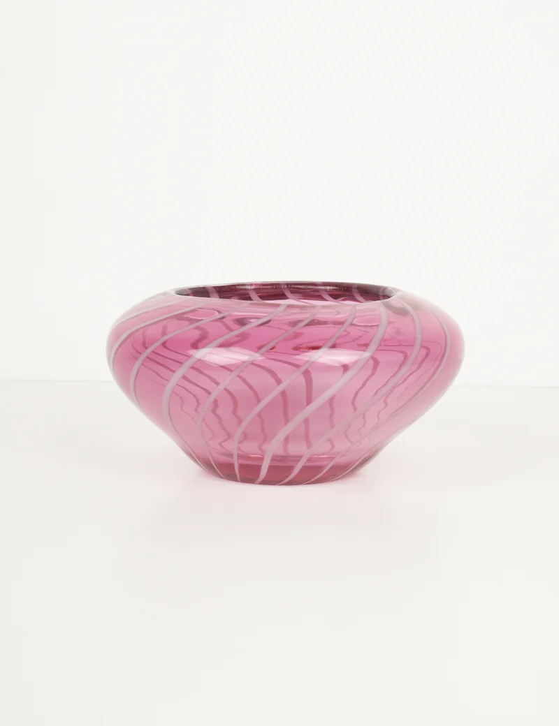 Vide poche rose Clichy
