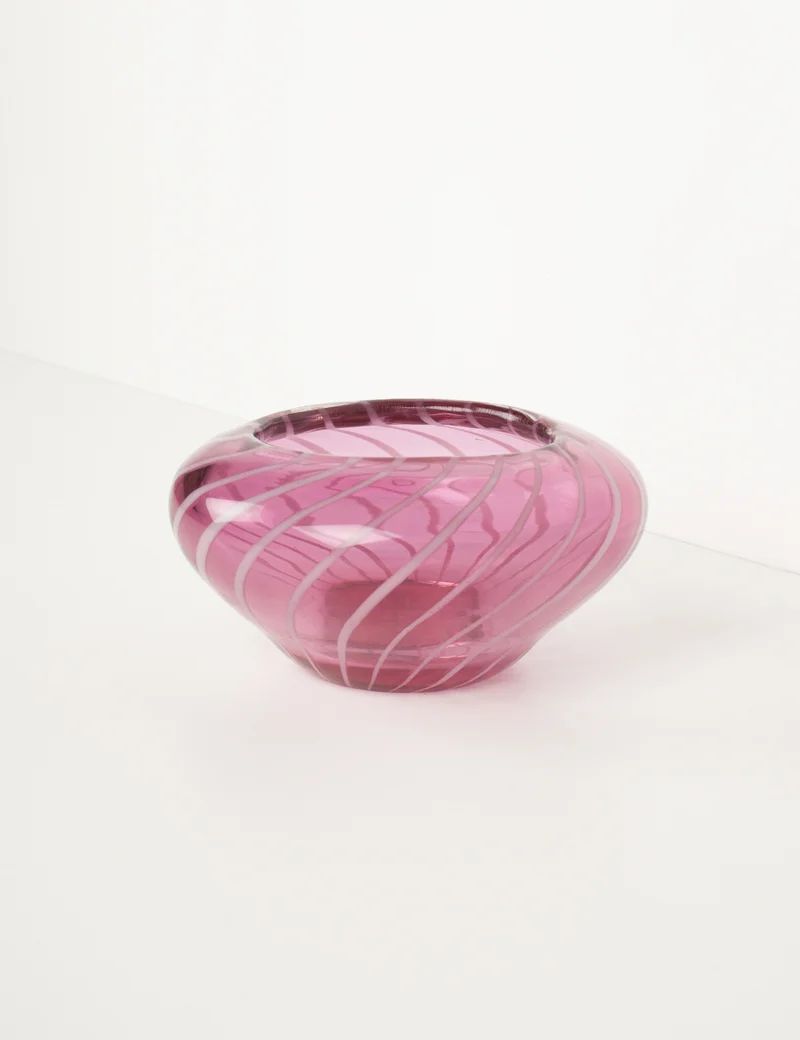 Vide poche rose Clichy