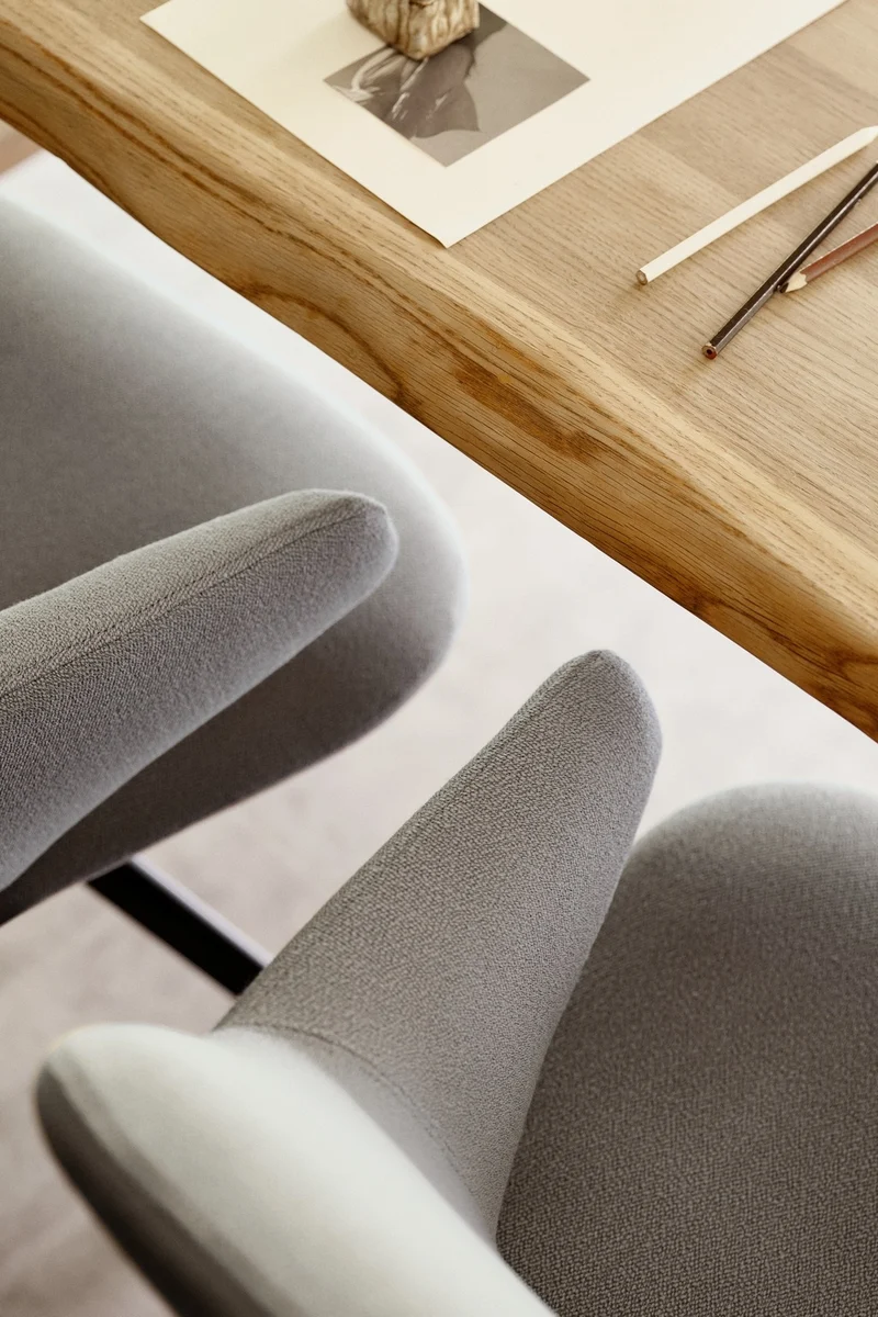 Fauteuil pivotant design NUUK – Tissu Vision Gris