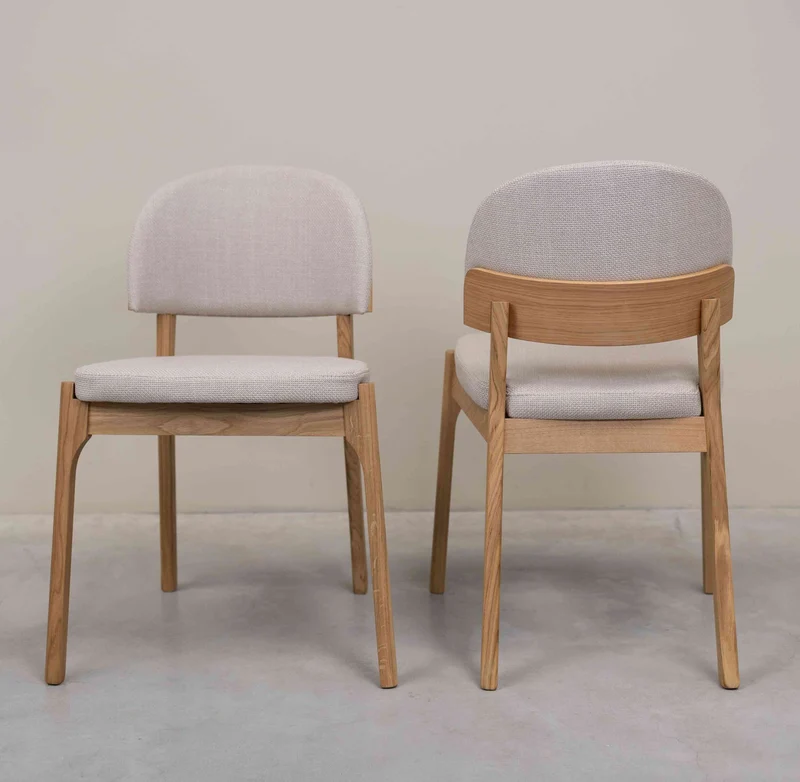 Chaise en bois massif de chêne Astrid, revêtement - Lot de 2 ou 4 chaises - NordicStory