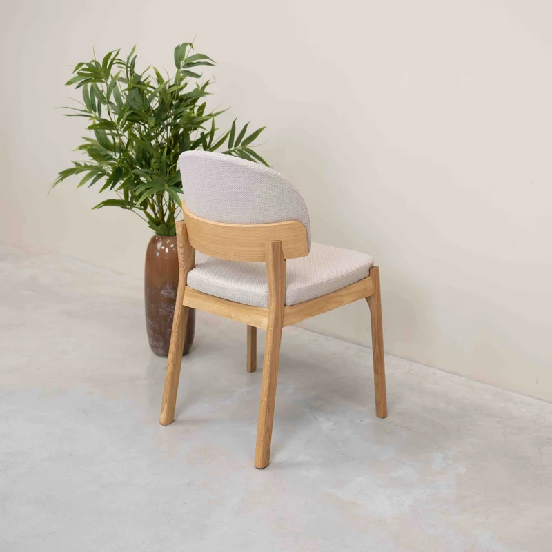 Chaise en bois massif de chêne Astrid, revêtement - Lot de 2 ou 4 chaises - NordicStory