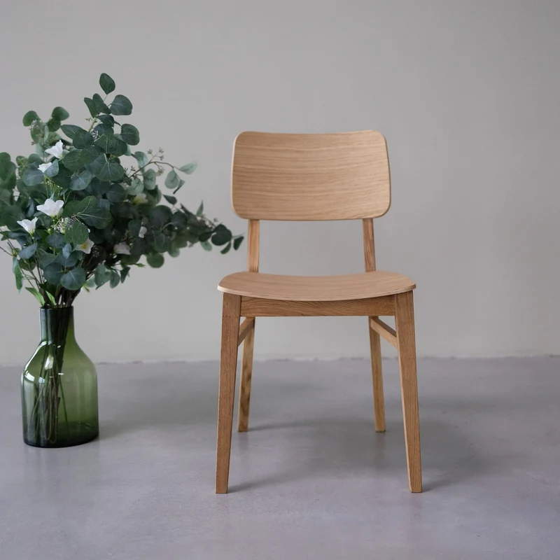 Chaise en bois massif de chêne Kodama - Lot de 2 ou 4 chaises - NordicStory