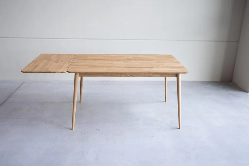 Table à manger extensible en bois massif de chêne Malmo 2 - NordicStory