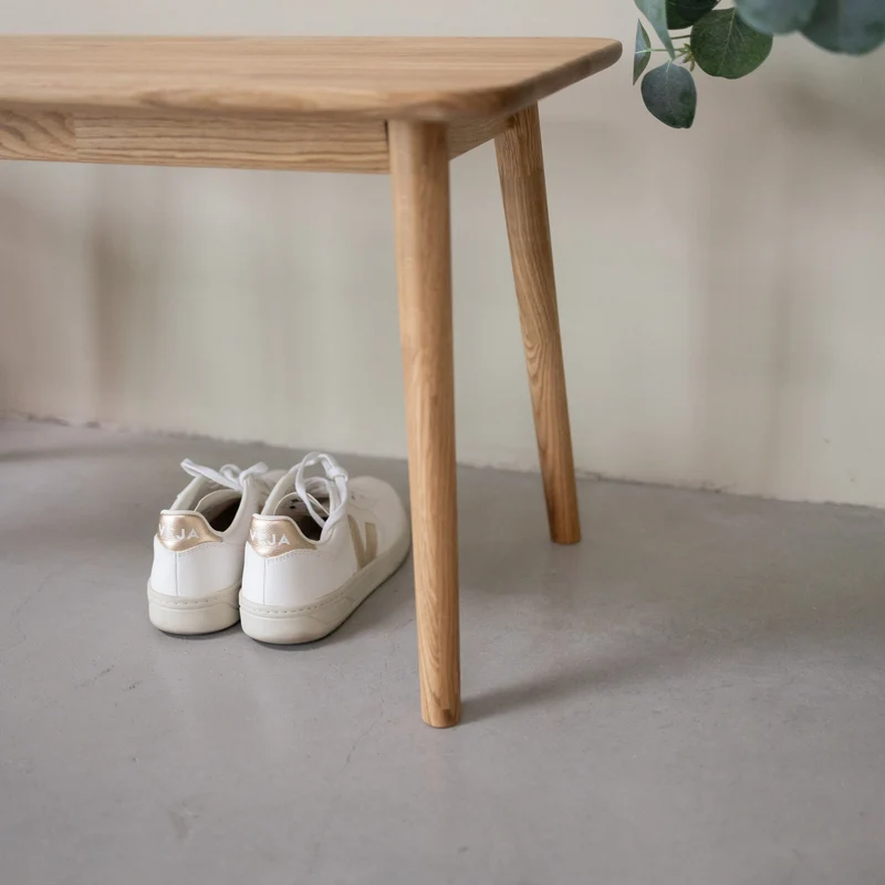 Banc ou table basse en bois massif de chêne Malmo - NordicStory