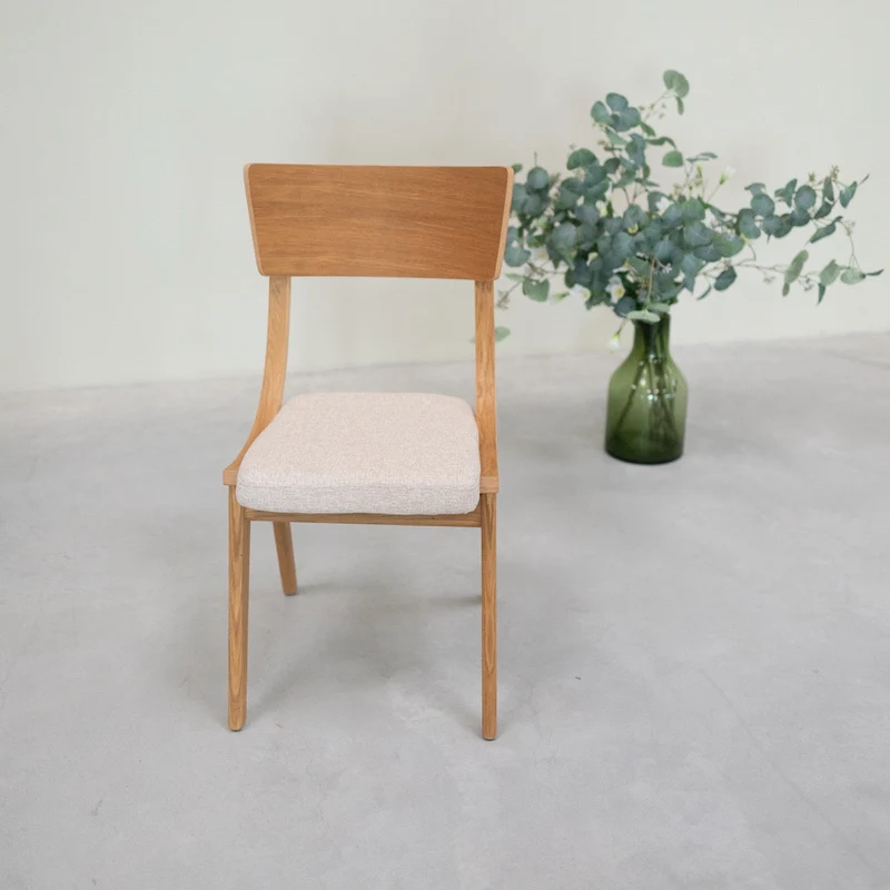 Chaise en bois massif de chêne Lucas, revêtement Gris/Beige - Lot de 2 ou 4 chaises - NordicStory