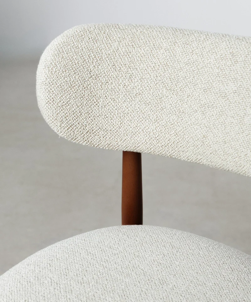 Silla de Comedor en Madera y Tapizada Dean