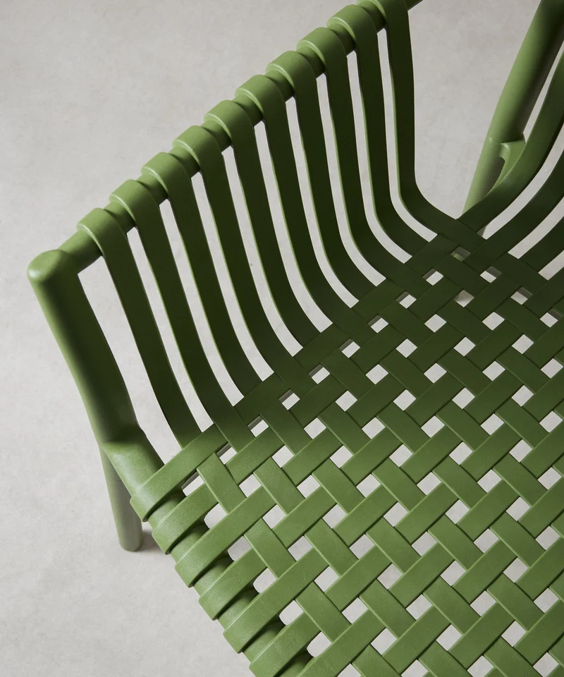 Silla de Polipropileno con Reposabrazos Salma