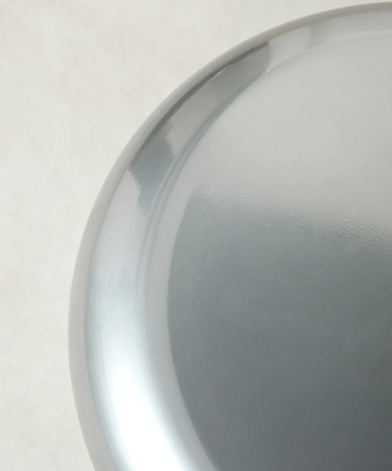 Mesa Auxiliar de Metal Dome (40x47 cm)