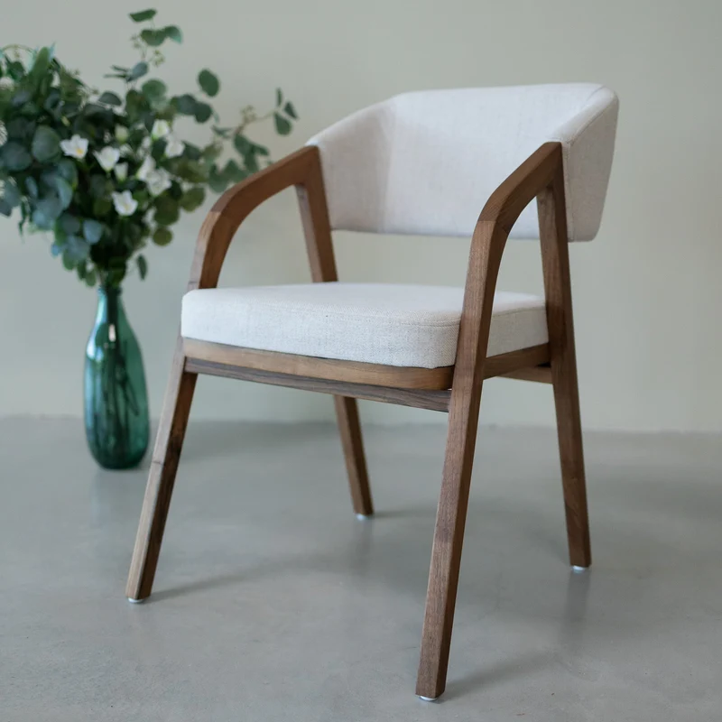 Chaise en bois massif Suède - NordicStory