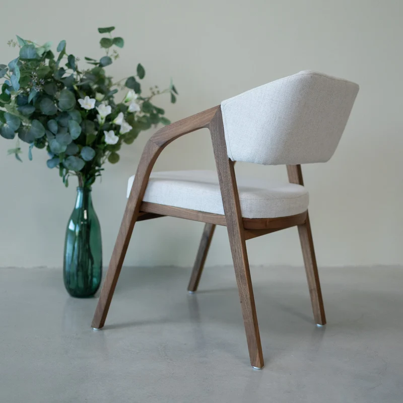 Chaise en bois massif Suède - NordicStory