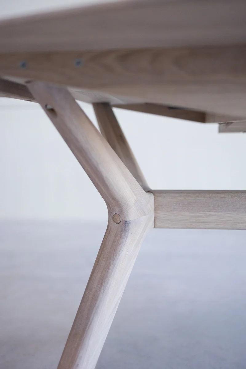 Table à manger extensible en bois massif de chêne Carmen - NordicStory