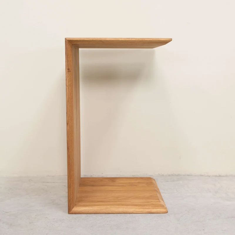 Table d’appoint en bois massif de chêne Sono 2 – NordicStory