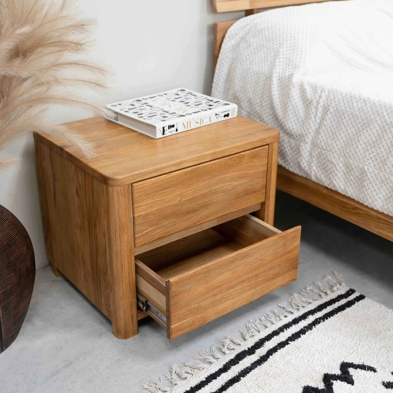 Table de chevet en bois massif de chêne Elsa - NordicStory