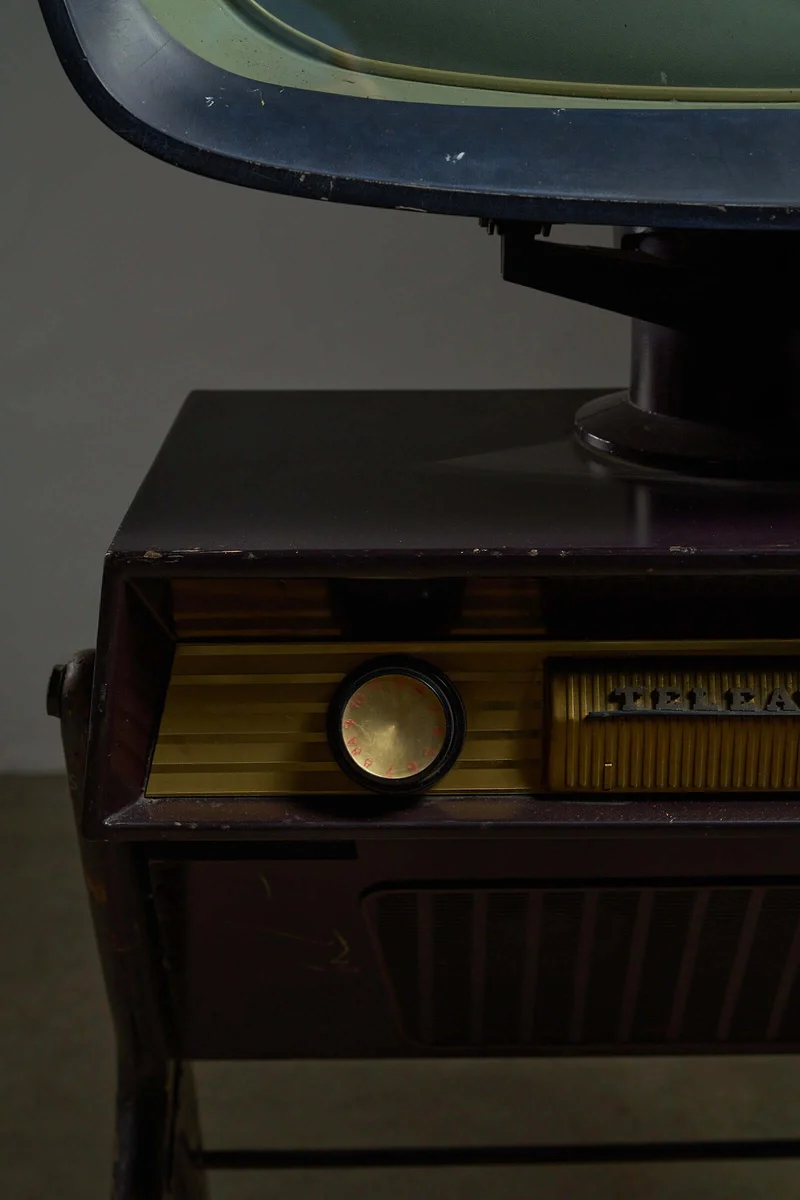 Teleavia P111 'Panoramic' Television Set (1958)