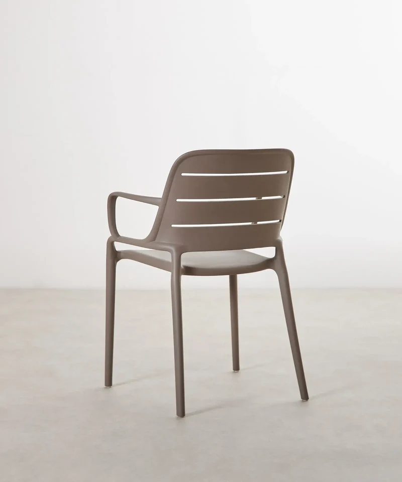 Silla de Polipropileno con Reposabrazos Mila