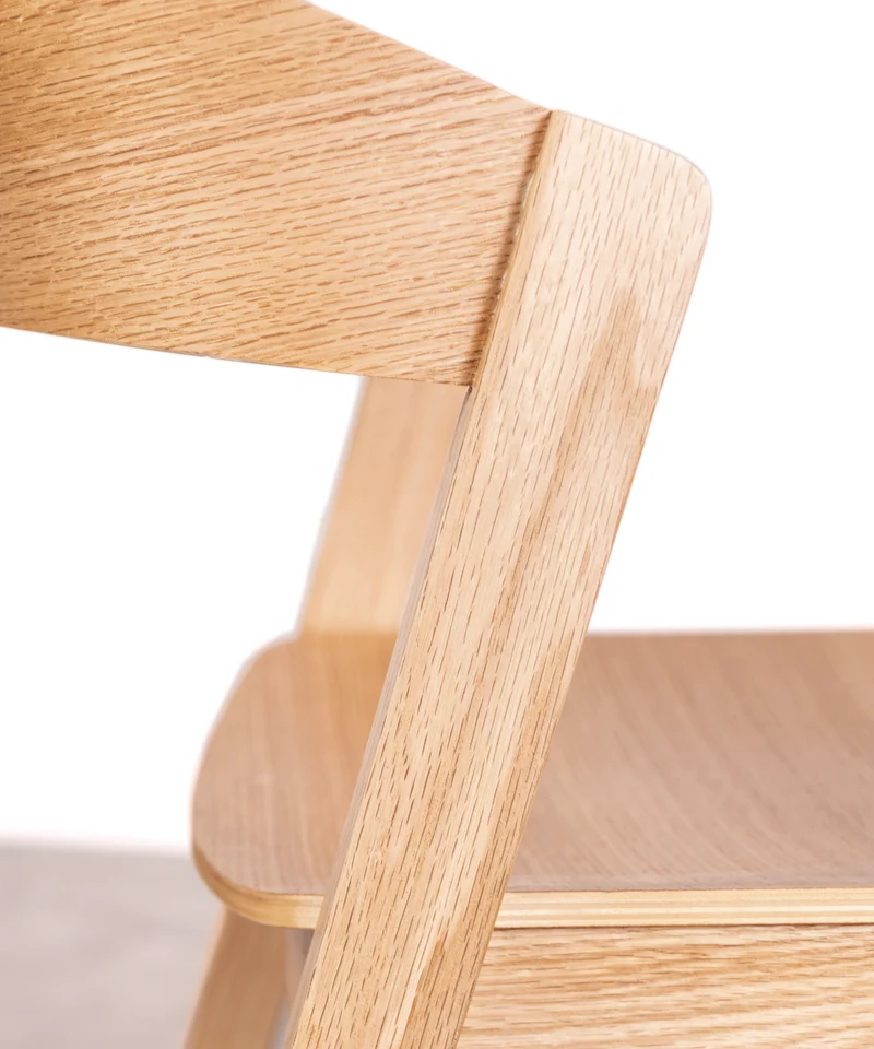 Silla de comedor en Madera con Reposabrazos Renzo
