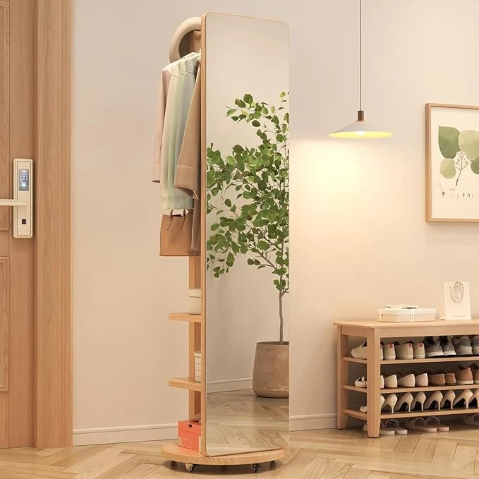 Miroir intégral avec porte-manteau