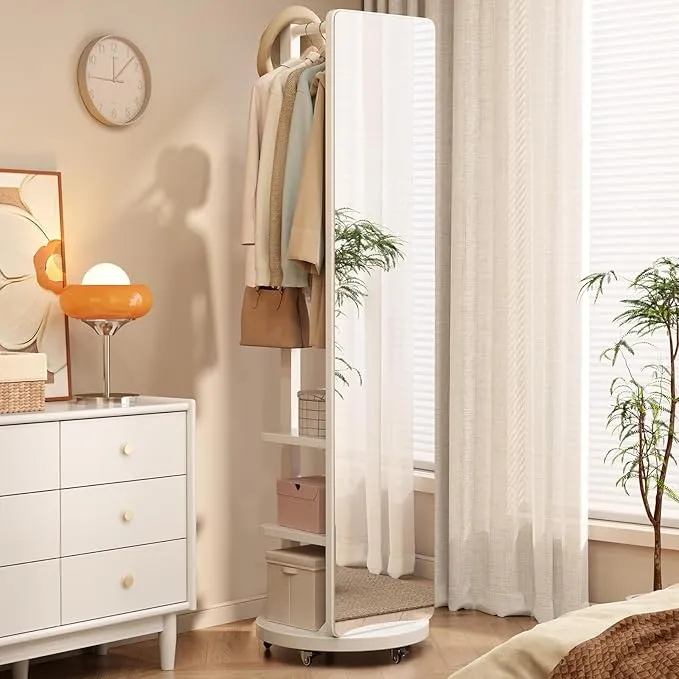 Miroir intégral avec porte-manteau