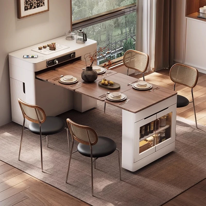 Table de cuisine avec îlot peu encombrante et roulettes universelles