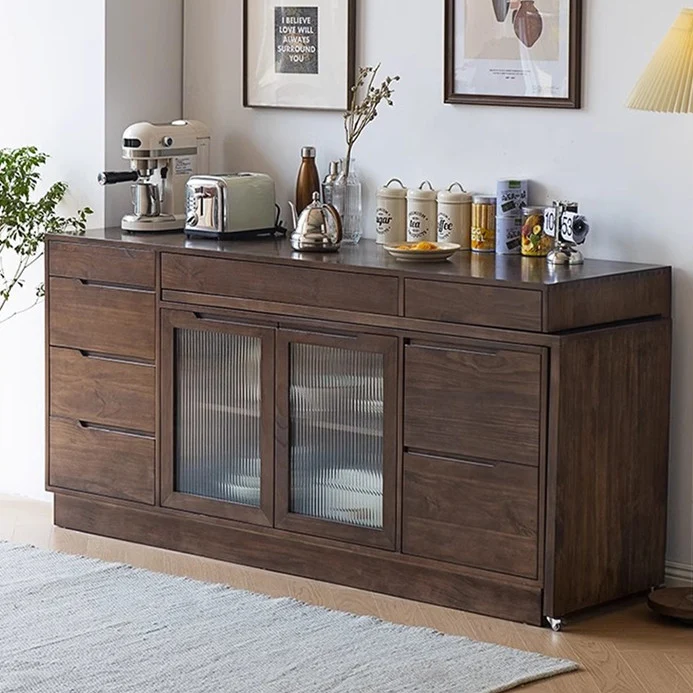 Buffet polyvalent avec plateau rotatif