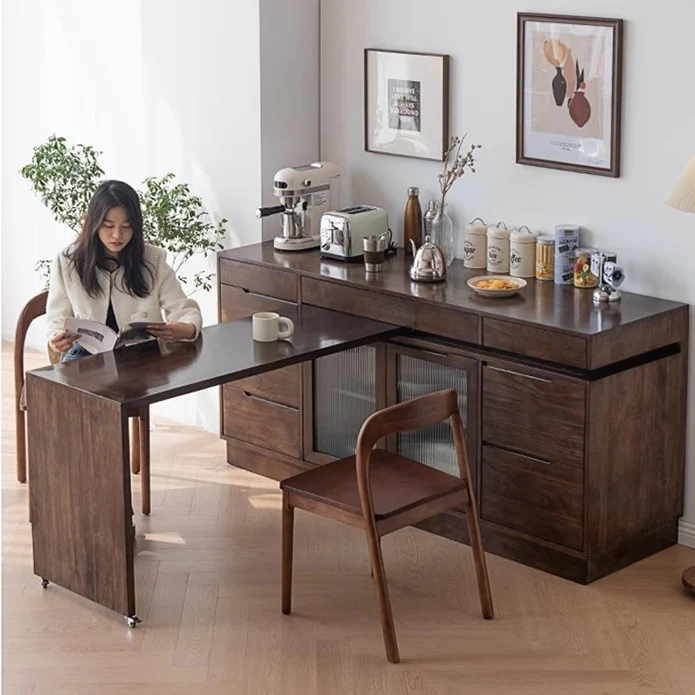Buffet polyvalent avec plateau rotatif